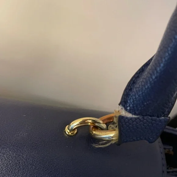 Versace 1969 Abbigliamento Sportivo
Also referred to as Versace 1969. - Picture 7 of 12